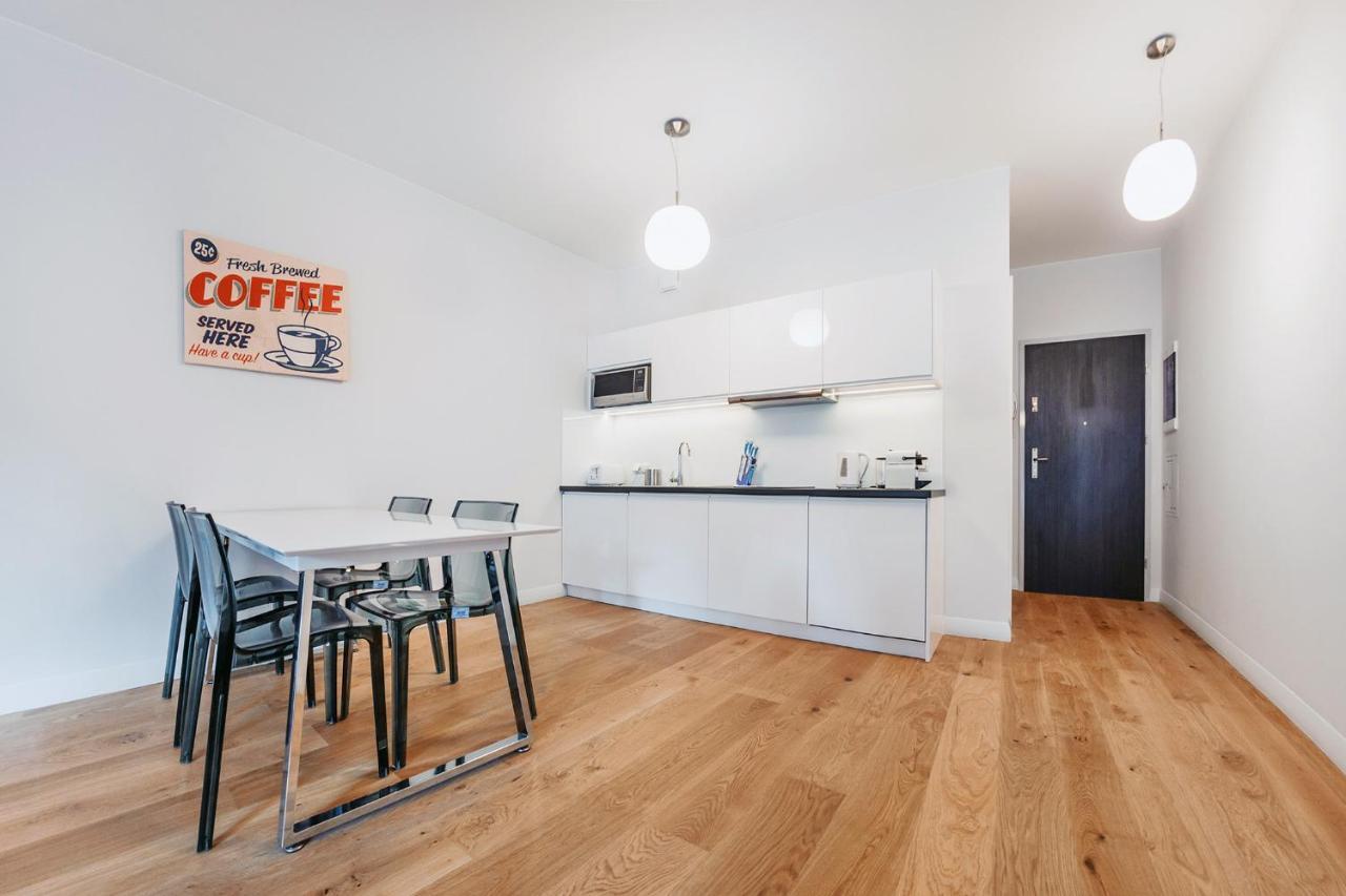 VIU Apartament z tarasem w sercu Gdańska Bagian luar foto
