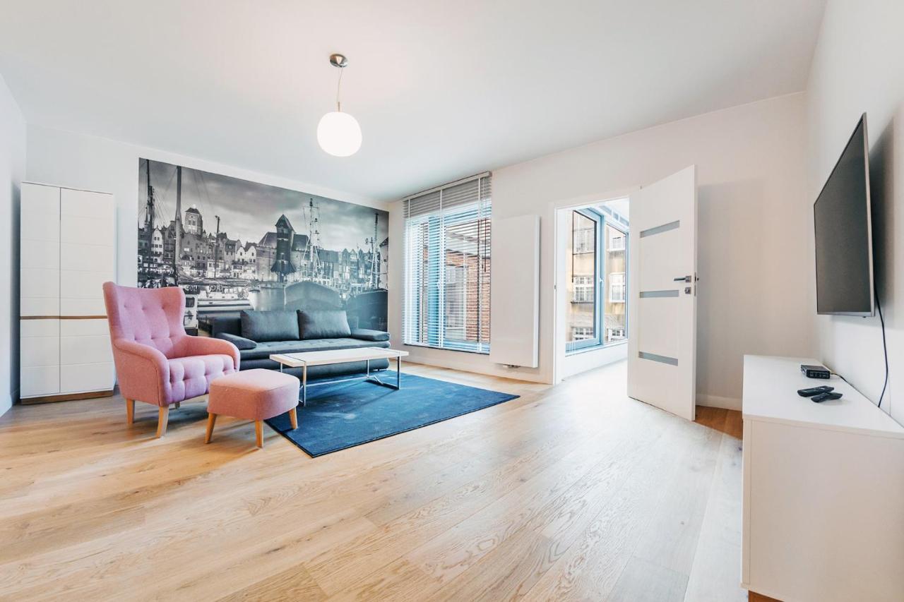 VIU Apartament z tarasem w sercu Gdańska Bagian luar foto
