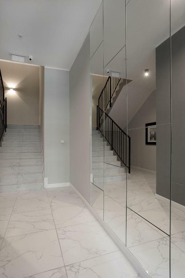 VIU Apartament z tarasem w sercu Gdańska Bagian luar foto